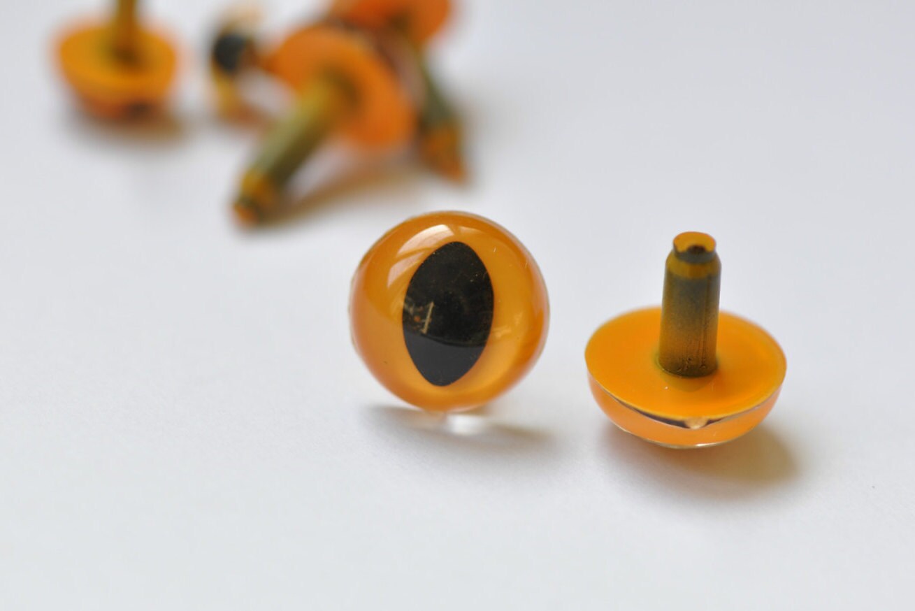 Orange Cat Eyes/ Amigurumi Animals Eyes/ Safety Eyes Come With Washers-  10pcs A Pack/Pick Size
