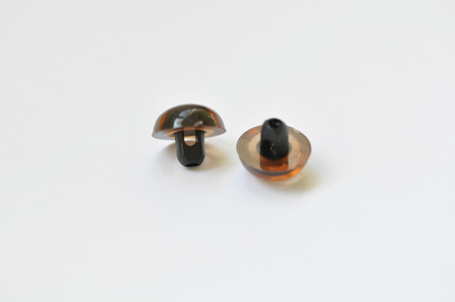 Tea Color Round Transparent Amigurumi Animals Eyes/ Safety Eyes /Sewing Shank Button / Mushroom Domed Eyes-10pcs A Pack/ Pick Size