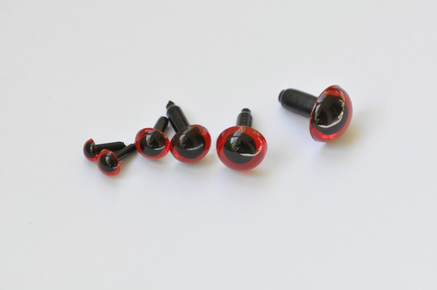 Red Amigurumi Animals Eyes, Rabbit Eyes, Safety Eyes, Plastic Eyes , Come With Washers-10pcs A Pack/Pick Size