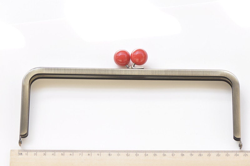 24.5cm x 8.5cm ( 9