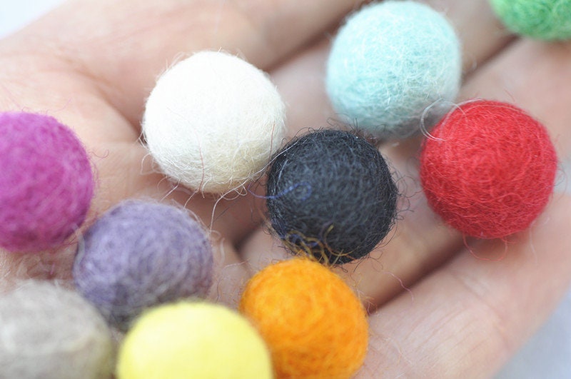 Mixed Color Wool Felt Balls Pom Pom Balls Beads Party Decor Coaster Craft 15mm/20mm
