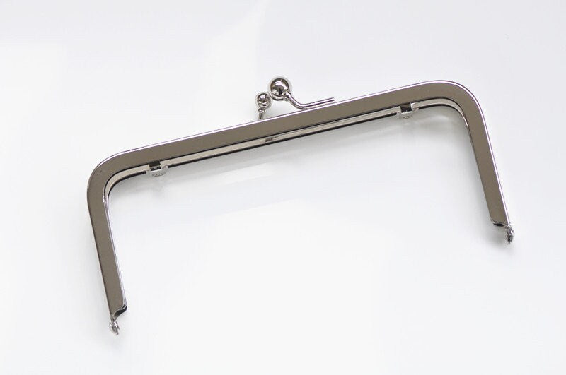 18 x 7.5cm ( 7" x 3" ) Silver Purse Frame Handle Purse Frame