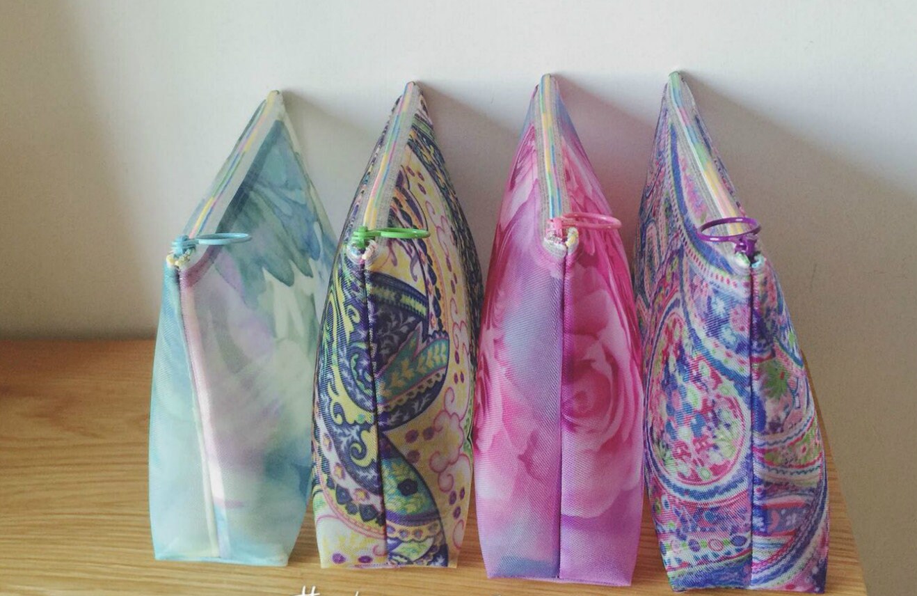 Retro Flower Imitate Watered Gauze Purse Sewing Material 50 x 70cm (19