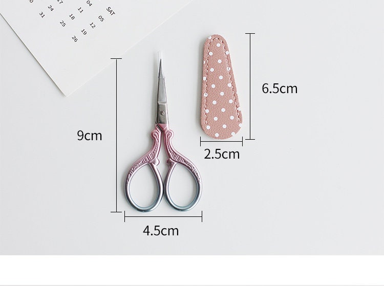 Mini Scissors Portable Cutting Out Tool 9cmx4.5cm