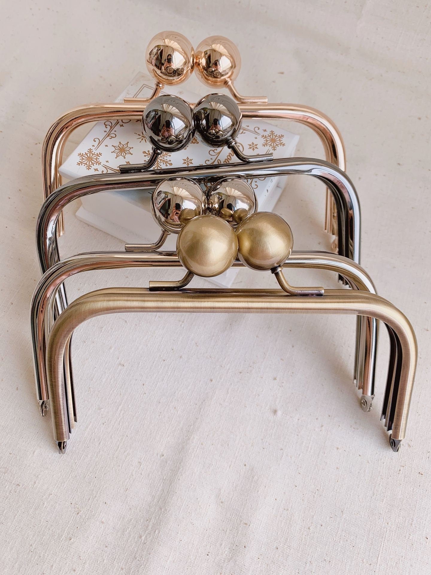 16cm x 8cm Tube Purse Frame With Large Kiss Lock Bag Hardware Light Gold/Bronze/Silver/Gunmetal Two Styles