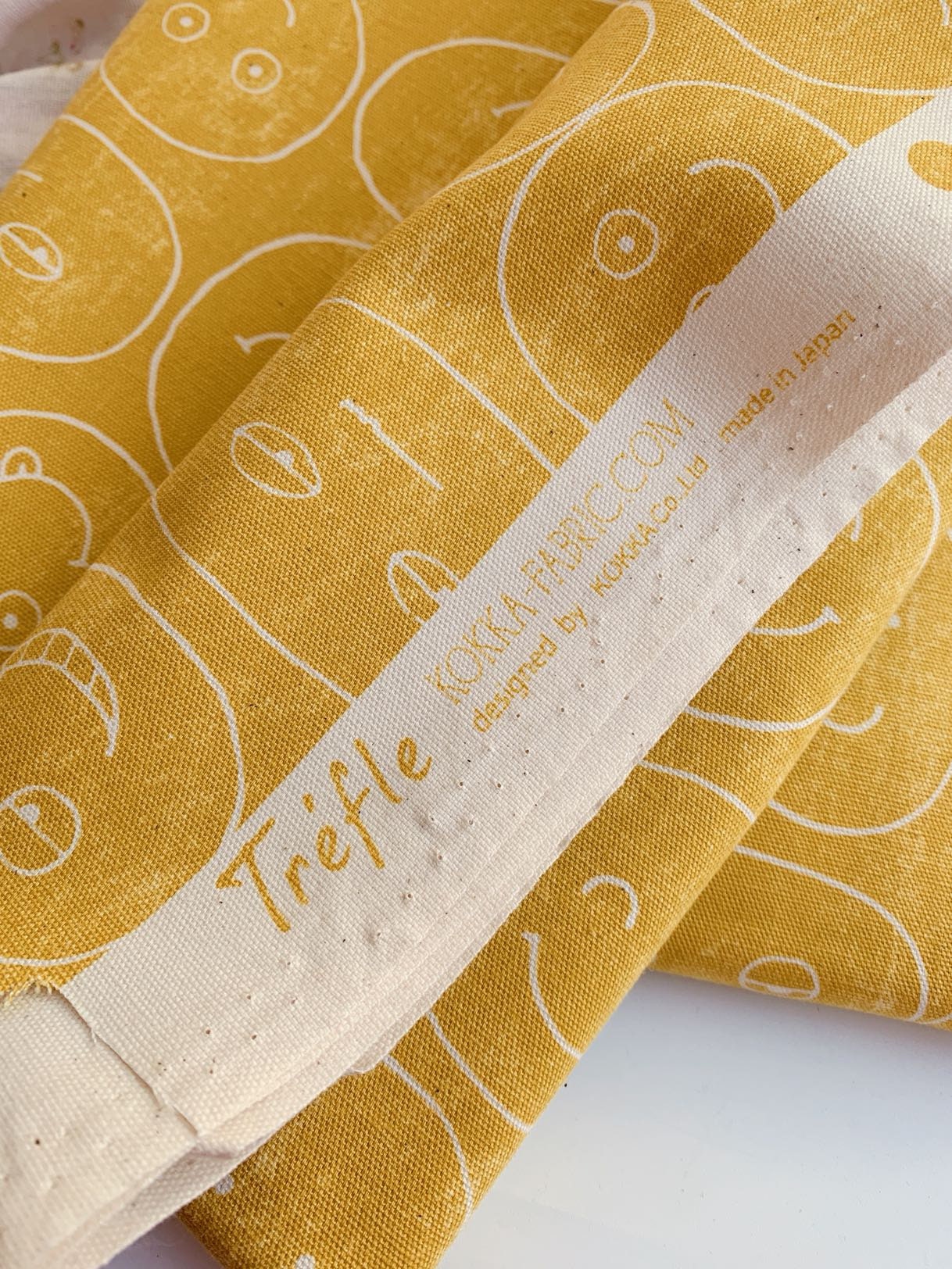 Pure Cotton Canvas Fabric Cute Smile Face Pattern Soft Thick Cotton Fabric Sewing Material 50 x 110cm Pick Color