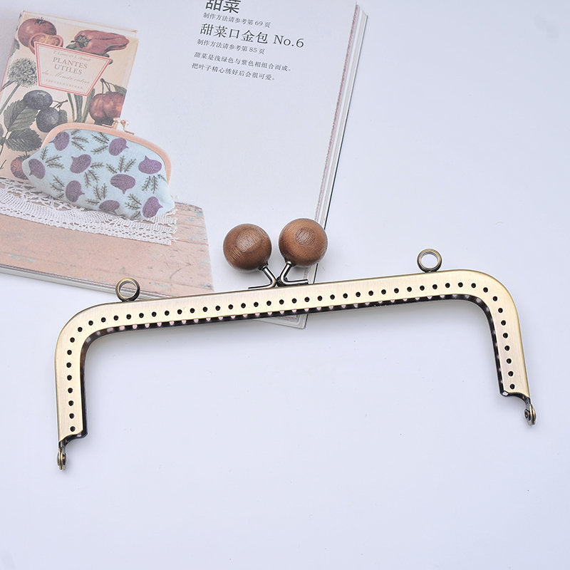 18cm ( 7") Retro Bronze Purse Frame Bag Clutch Bag Sewing Style With Wood Closure 18x5.5cm Pick Color