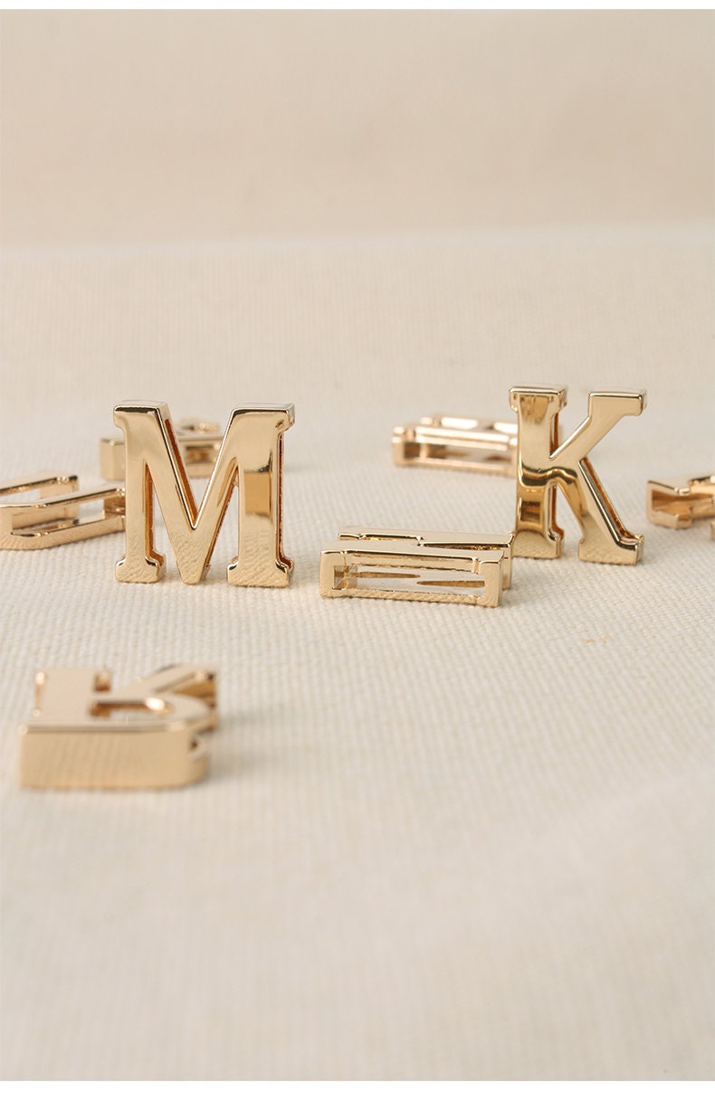 1 Piece Light Gold A-Z Alphabet Pendants 22mm Pick Style