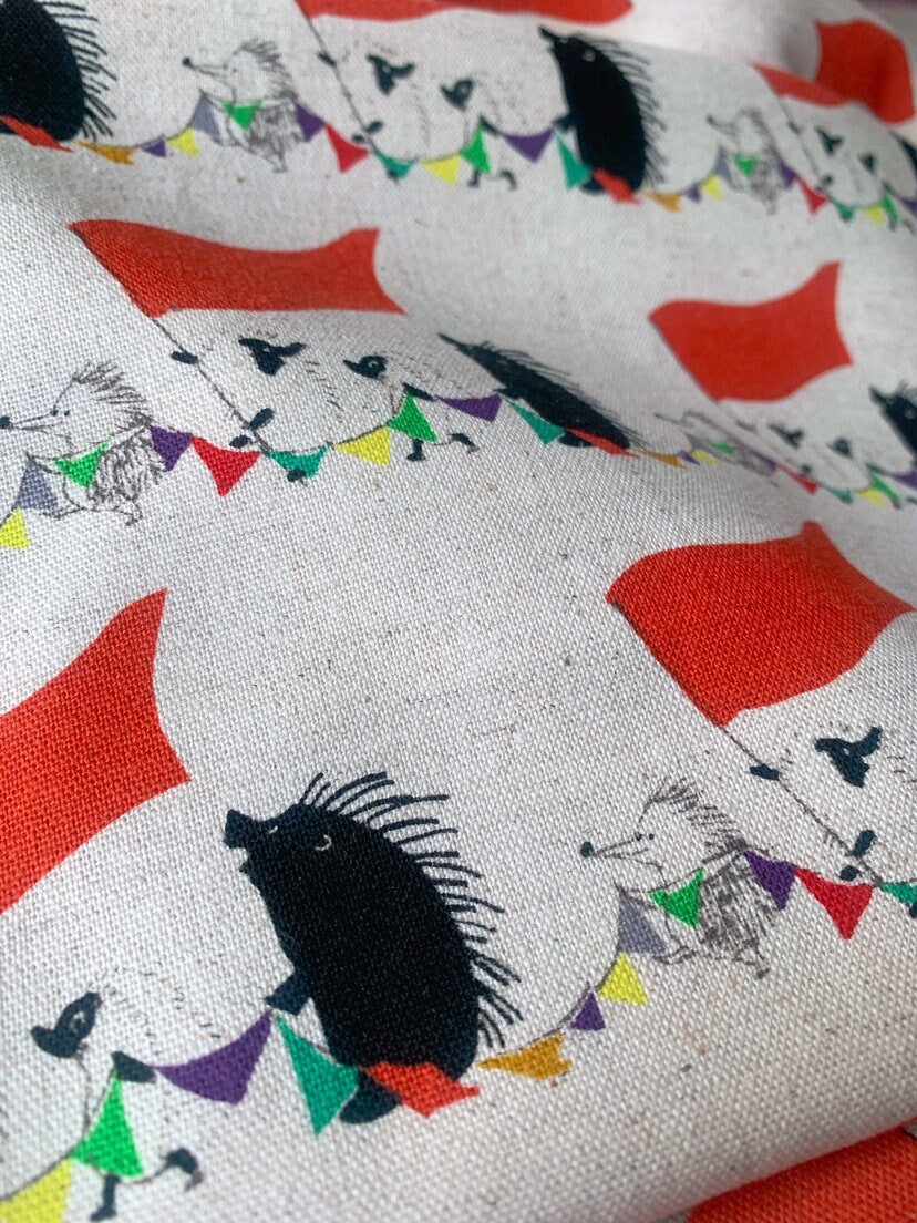Hedgehog Cotton Linen Cotton Fabric Sewing Material 50 x 110cm (19"x43")