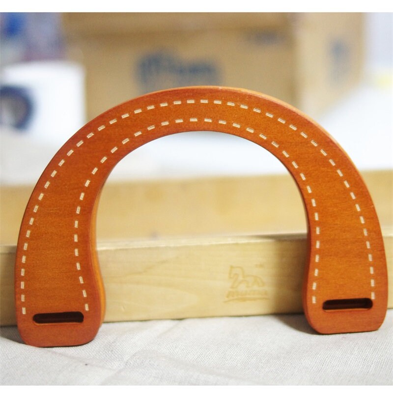 A Pair of Wooden Handle 18x12cm Light Brown/Coffee Pick Color