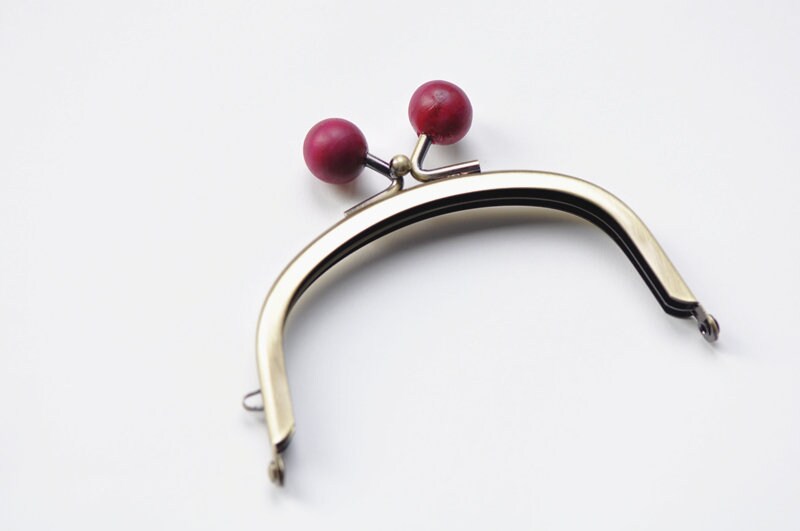 10.5cm Bronze Purse Frame With Green Color Wooden Kisslock Glue In Style 10.5cm x 5.5cm