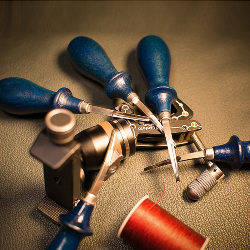 Edge Beveler With Smooth, Ergonomic Grip Leather Edge Tool