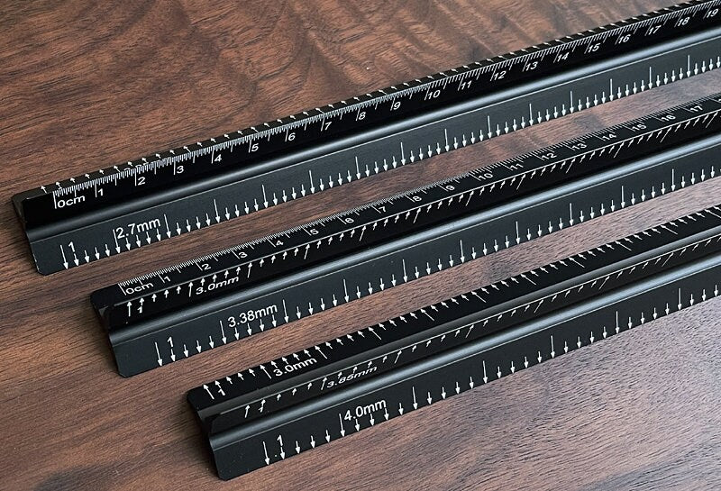 Aluminum Triangle Ruler Multifunction 31cm (12