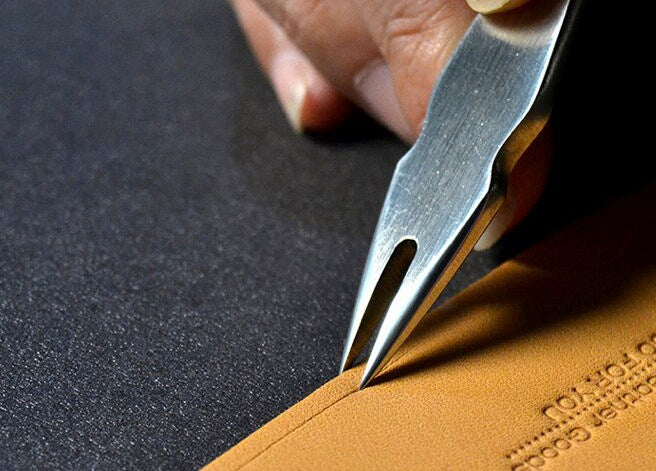 Equidistant Leather Tool 2mm/3mm/4mm Pick Size