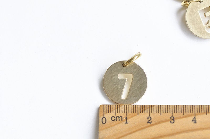 Brass 0-9 Number Round Pendants 2cm Unique Key Ring Maker Pick Up The Number