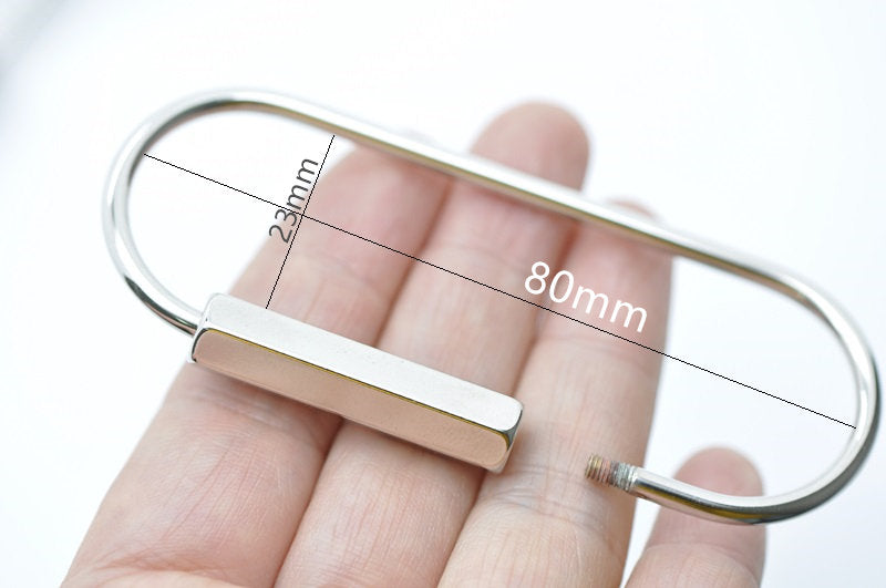 A Silver Color Brass Key Rings Outsize 86mm x 32mm