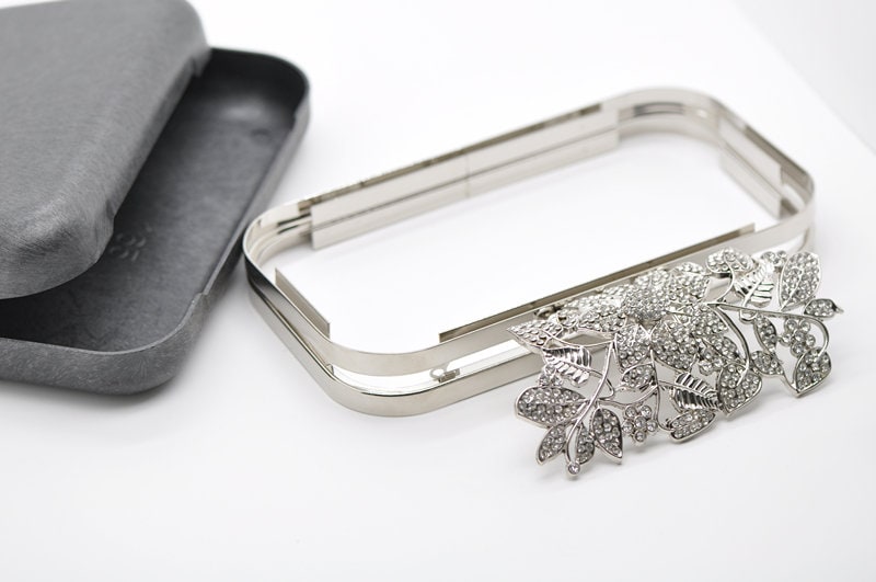 1 Piece 18cm Box Purse Frame Clutch Bag Leaves Kisslock Glue-In Purse Frame 18cm x 10cm ( 7